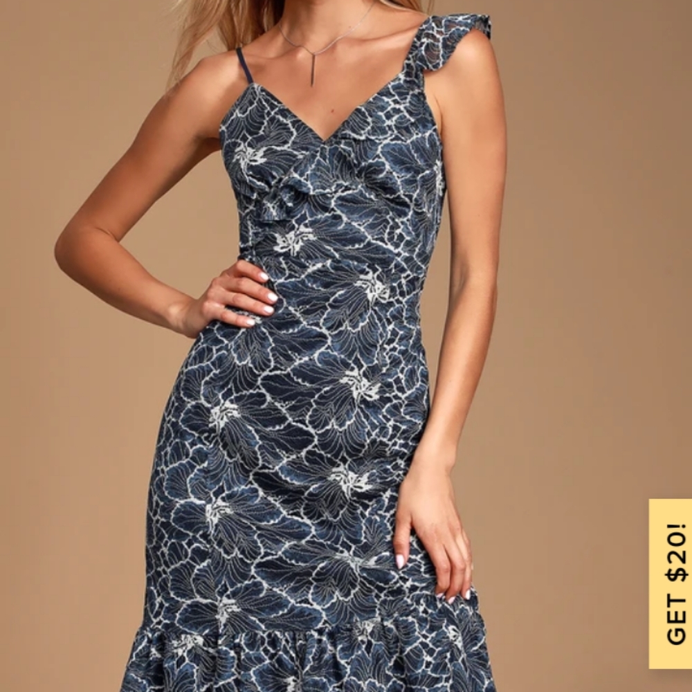 Lulu's NWT Navy Blue Lace Dress, Size S